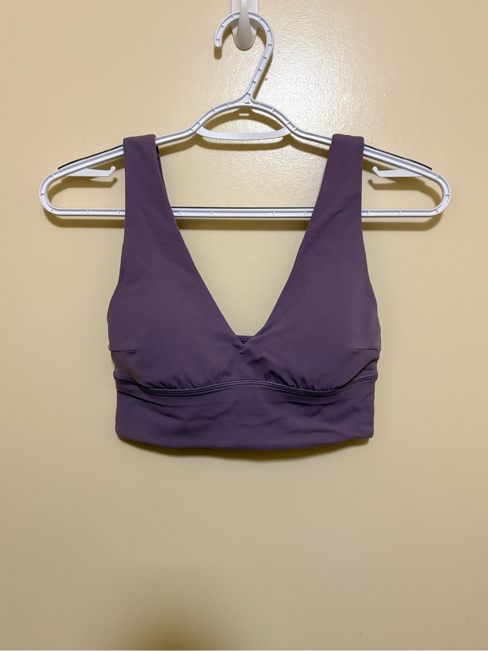 Lululemon Align V Neck Bra Light Support